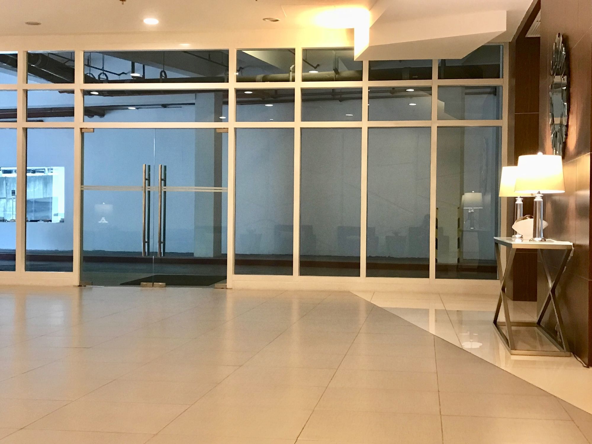 The Beacon Serviced Residences Makati City Exterior photo